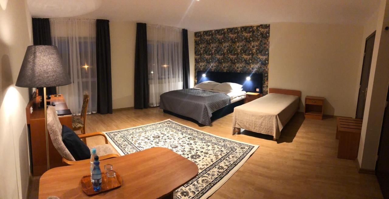 Hotel Golabek Łeba Esterno foto